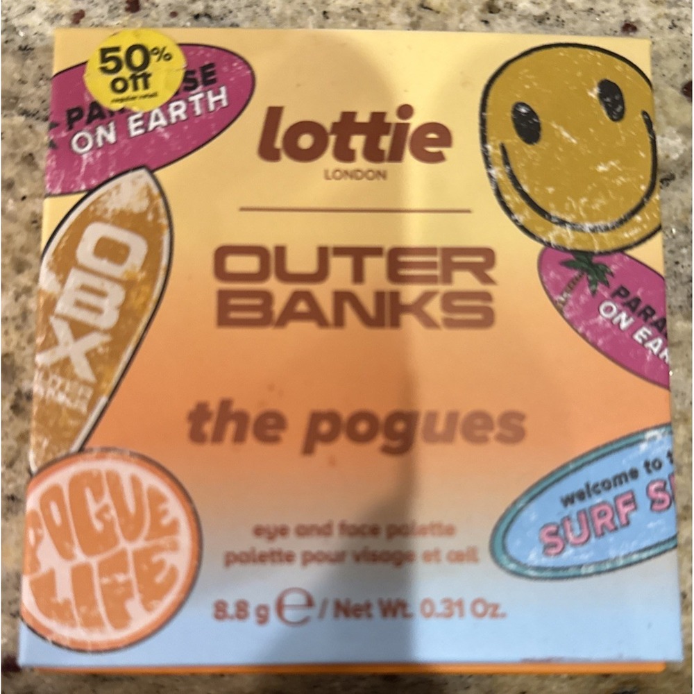1x Lottie London x Outer Banks The Pogues Face & Eyeshadow Palette, Pink, Golds.